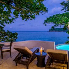 Cottage 6 – at night