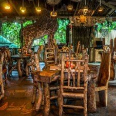 Great Huts – Dining