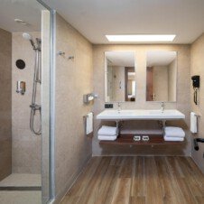 MBA_20_079+-+Family+room+lateral+sea+view