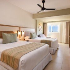 NEG_24_212+-+2+bedroom+Family+room+Ocean+View