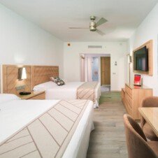 ORI_19_025+-+Family+room