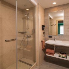 ORI_19_033+-+Bathroom.+Double+room