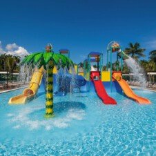 ORI_19_108+-+Children_s+pool+with+slides