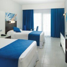 RGE_16_049+-+Double+room