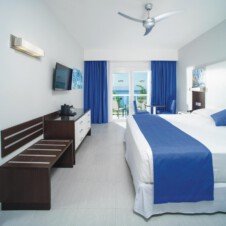 RGE_16_050+-+Double+room+ocean+front