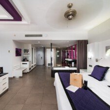 XJM_24_202+-+Suite+Jacuzzi+Ocean+Front+Elite+Club+by+Riu